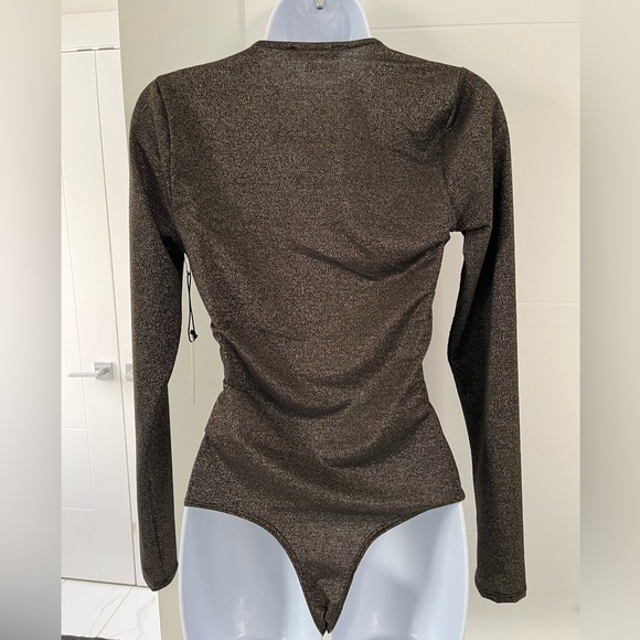 NWT Sincerely Jules/ Metallic glitter/ Bodysuit/ Long sleeve/ Size US S - Picture 4 of 15